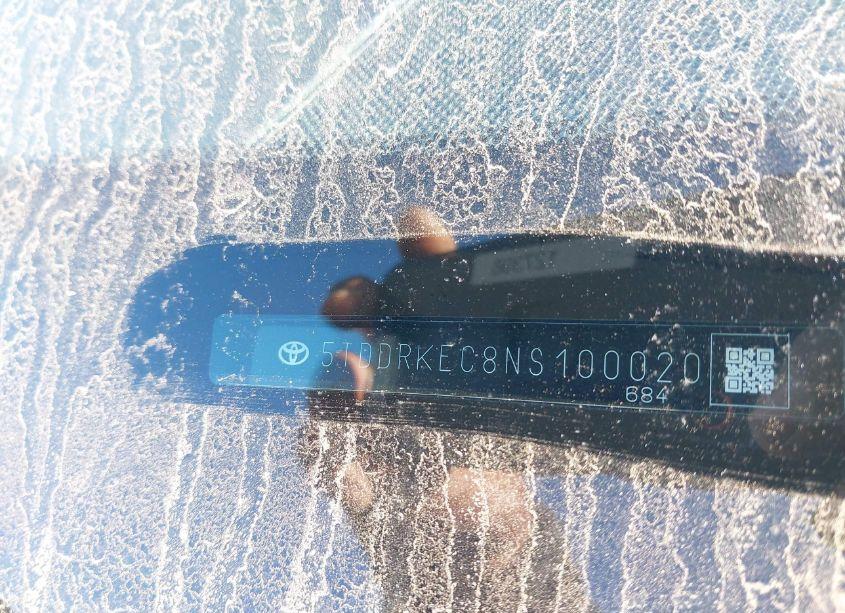 Photo 9 of 2022 Toyota Sienna XSE (VIN 5TDDRKEC8NS100020)