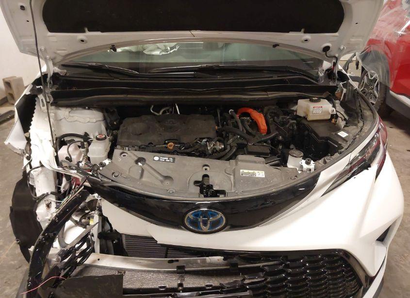 Photo 10 of 2023 Toyota Sienna XSE (VIN 5TDDSKFC1PS108059)