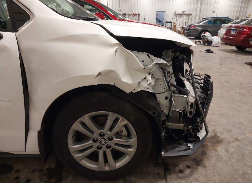 Photo 19 of 2023 Toyota Sienna XSE (VIN 5TDDSKFC1PS108059)