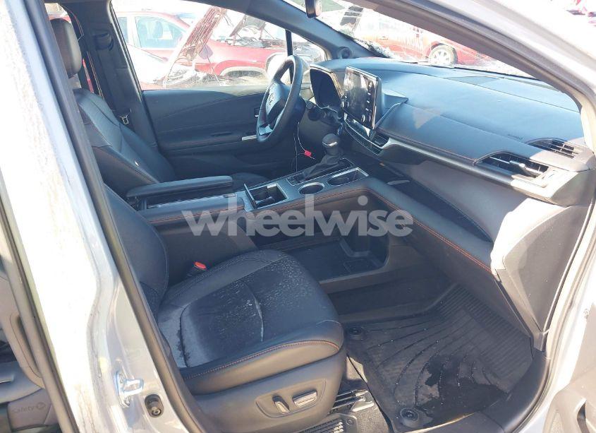 Photo 5 of 2023 Toyota Sienna XSE (VIN 5TDDSKFC3PS097159)