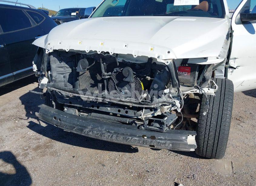 Photo 6 of 2017 Toyota Sequoia PLATINUM (VIN 5TDDW5G10HS154549)