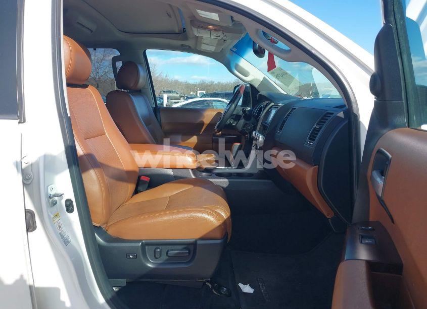 Photo 5 of 2015 Toyota Sequoia PLATINUM 5.7L V8 (VIN 5TDDW5G13FS124507)