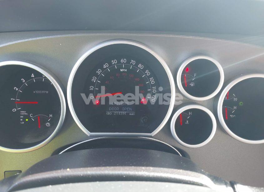 Photo 7 of 2015 Toyota Sequoia PLATINUM 5.7L V8 (VIN 5TDDW5G13FS124507)