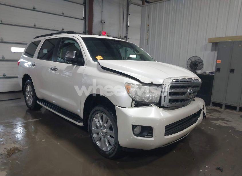 2012 Toyota Sequoia PLATINUM 5.7L V8 (VIN 5TDDW5G16CS058479) main photo