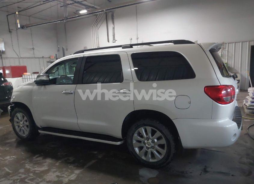 Photo 15 of 2012 Toyota Sequoia PLATINUM 5.7L V8 (VIN 5TDDW5G16CS058479)