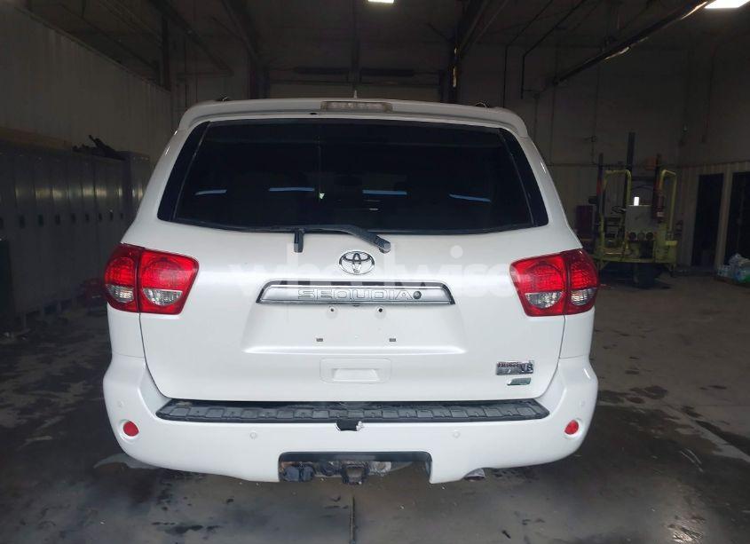 Photo 17 of 2012 Toyota Sequoia PLATINUM 5.7L V8 (VIN 5TDDW5G16CS058479)
