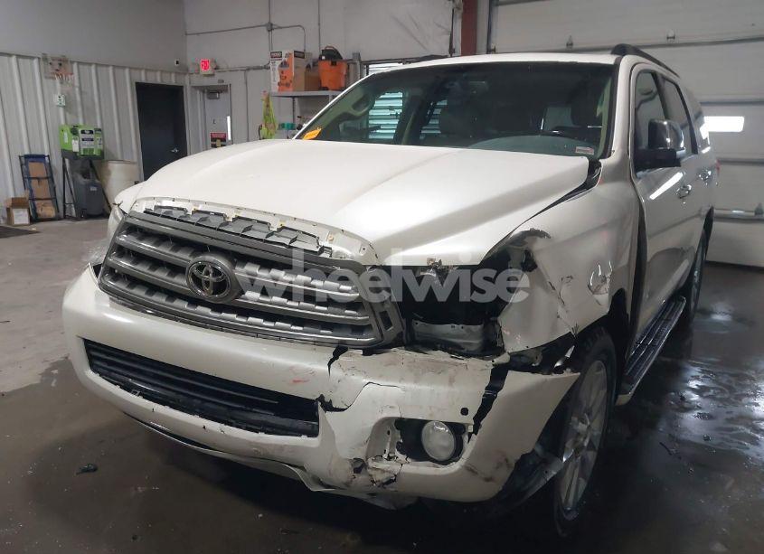 Photo 6 of 2012 Toyota Sequoia PLATINUM 5.7L V8 (VIN 5TDDW5G16CS058479)