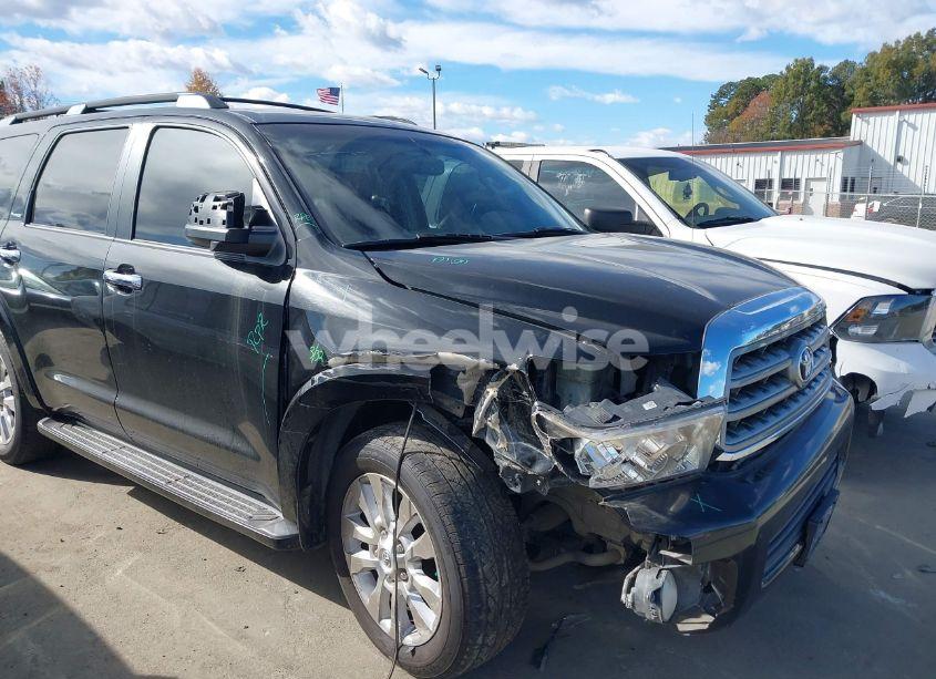 Photo 6 of 2014 Toyota Sequoia PLATINUM 5.7L V8 (VIN 5TDDW5G16ES104055)