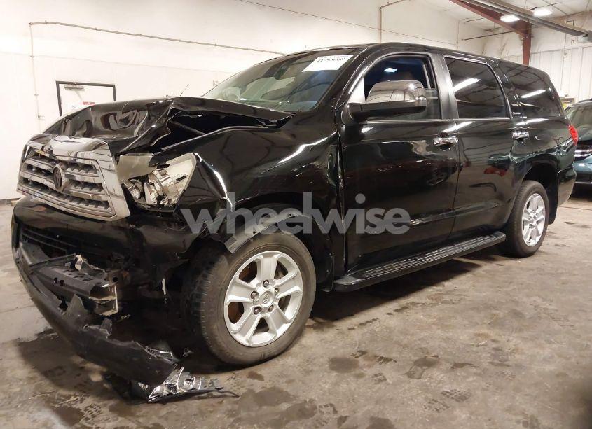 Photo 2 of 2011 Toyota Sequoia PLATINUM 5.7L V8 (VIN 5TDDW5G17BS046503)
