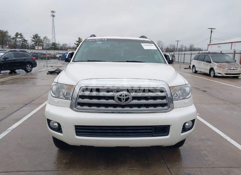Photo 12 of 2012 Toyota Sequoia PLATINUM 5.7L V8 (VIN 5TDDW5G17CS057115)
