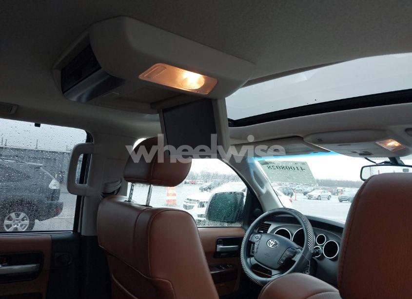 Photo 18 of 2012 Toyota Sequoia PLATINUM 5.7L V8 (VIN 5TDDW5G17CS057115)