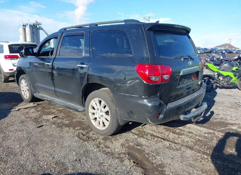 Photo 3 of 2014 Toyota Sequoia PLATINUM (VIN 5TDDY5G12ES105701)