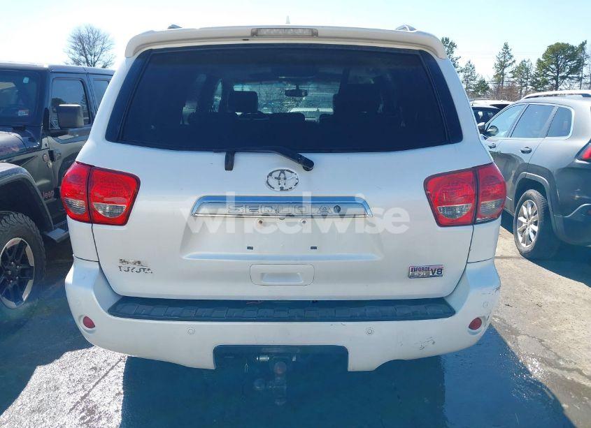 Photo 16 of 2010 Toyota Sequoia PLATINUM 5.7L V8 (VIN 5TDDY5G14AS024998)