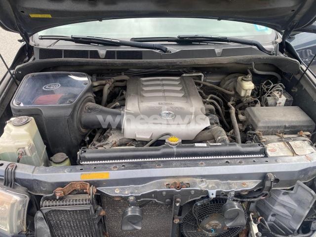 Photo 4 of 2010 TOYOTA SEQUOIA PLATINUM (VIN 5TDDY5G18AS029296)