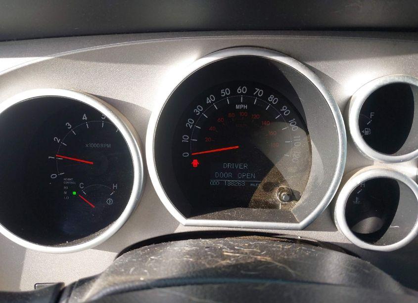 Photo 7 of 2010 Toyota Sequoia PLATINUM 5.7L V8 (VIN 5TDDY5G18AS037916)