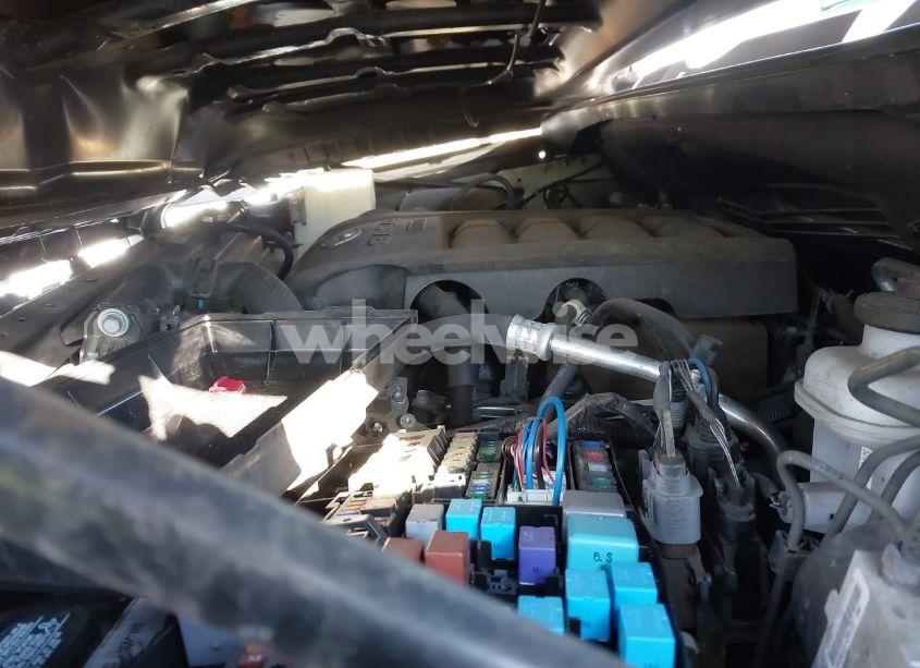 Photo 10 of 2015 Toyota Sequoia PLATINUM 5.7L V8 (VIN 5TDDY5G18FS126246)