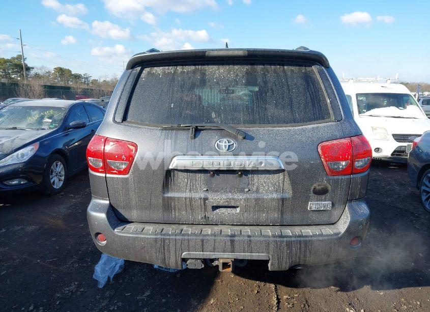 Photo 16 of 2015 Toyota Sequoia PLATINUM 5.7L V8 (VIN 5TDDY5G18FS126246)