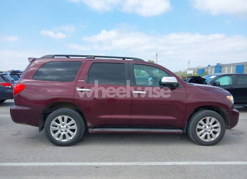 Photo 13 of 2010 Toyota Sequoia PLATINUM 5.7L V8 (VIN 5TDDY5G19AS029467)
