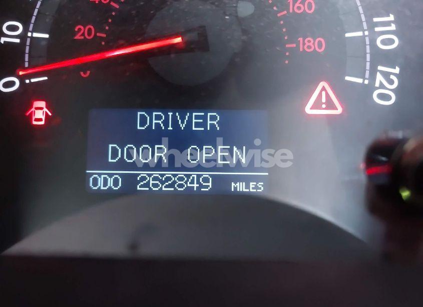 Photo 15 of 2010 Toyota Sequoia PLATINUM 5.7L V8 (VIN 5TDDY5G19AS029467)