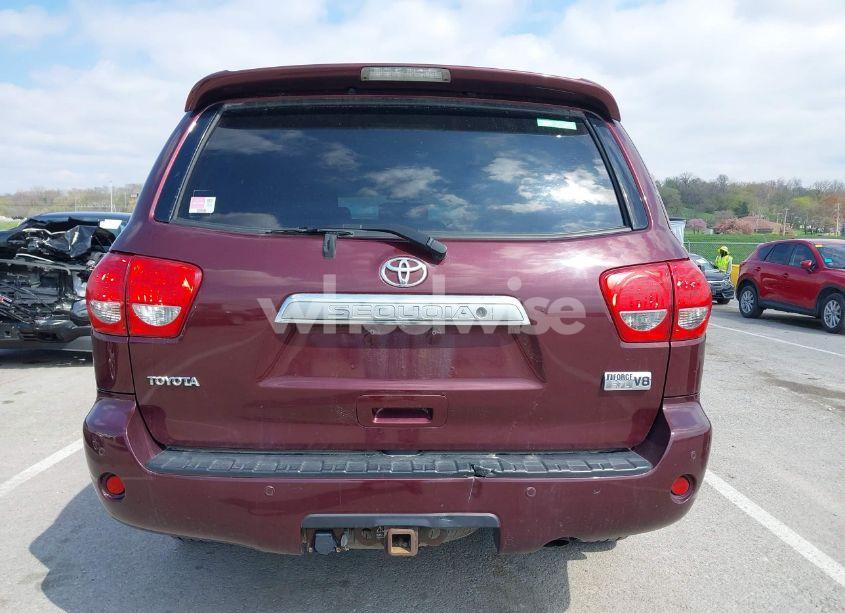 Photo 16 of 2010 Toyota Sequoia PLATINUM 5.7L V8 (VIN 5TDDY5G19AS029467)