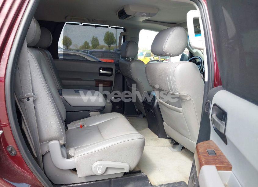 Photo 8 of 2010 Toyota Sequoia PLATINUM 5.7L V8 (VIN 5TDDY5G19AS029467)