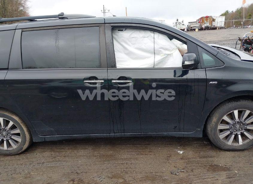 Photo 14 of 2019 Toyota Sienna LIMITED PREMIUM 7 PASSENGER (VIN 5TDDZ3DC0KS225564)