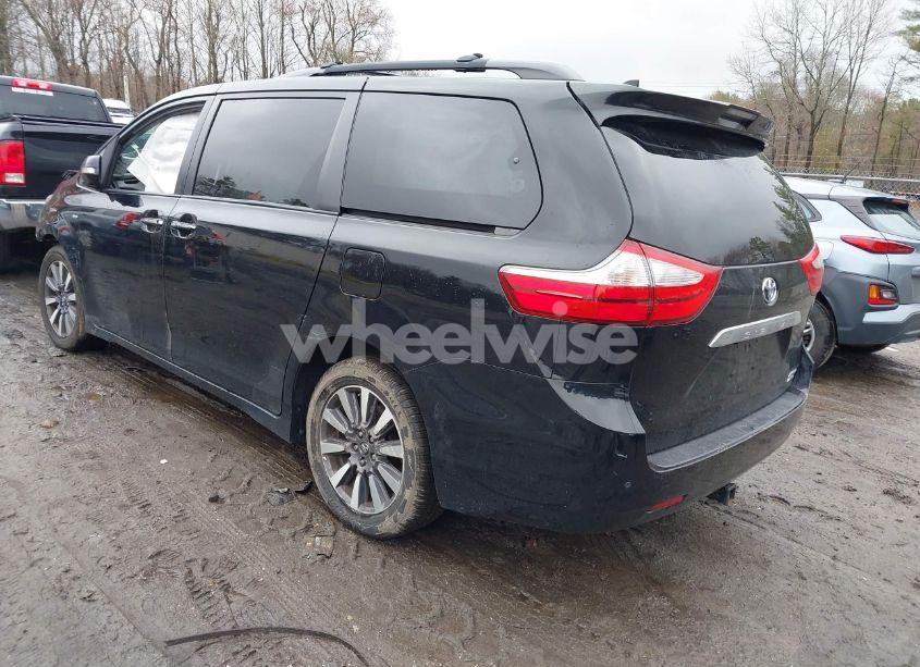 Photo 3 of 2019 Toyota Sienna LIMITED PREMIUM 7 PASSENGER (VIN 5TDDZ3DC0KS225564)