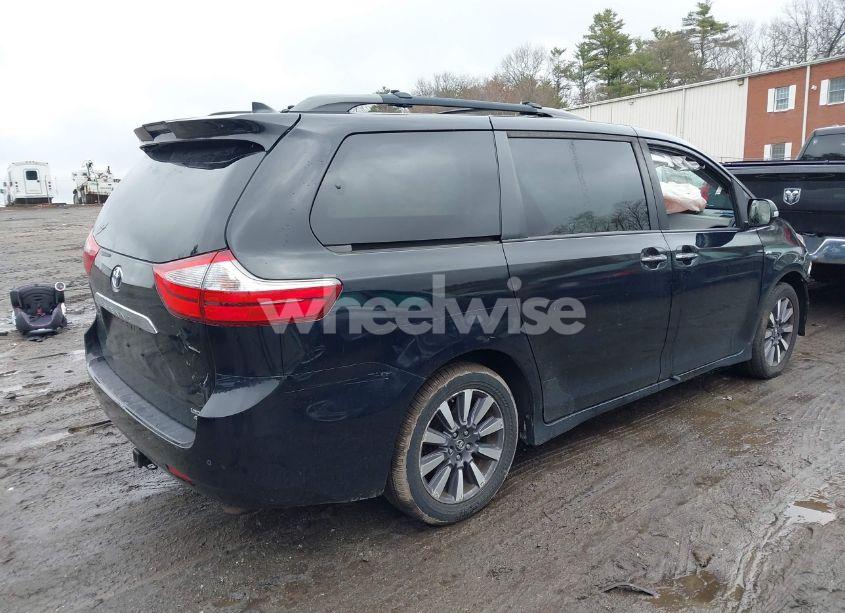 Photo 4 of 2019 Toyota Sienna LIMITED PREMIUM 7 PASSENGER (VIN 5TDDZ3DC0KS225564)