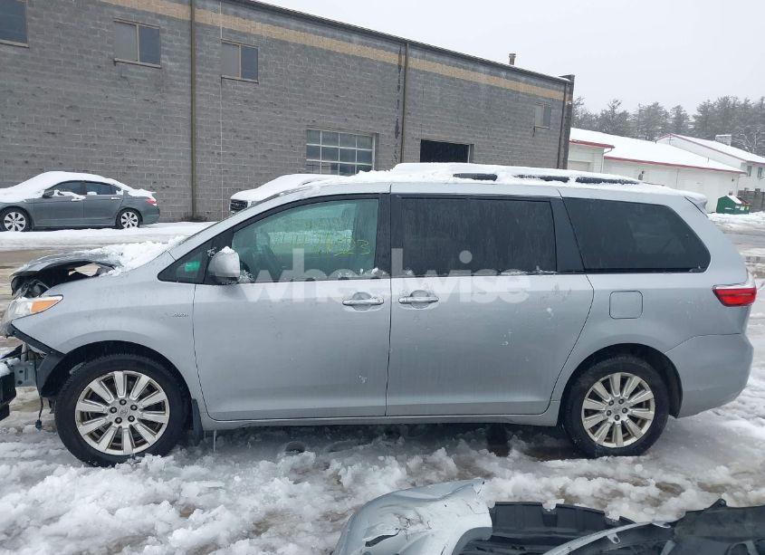 Photo 15 of 2017 Toyota Sienna XLE/LIMITED (VIN 5TDDZ3DC1HS162080)