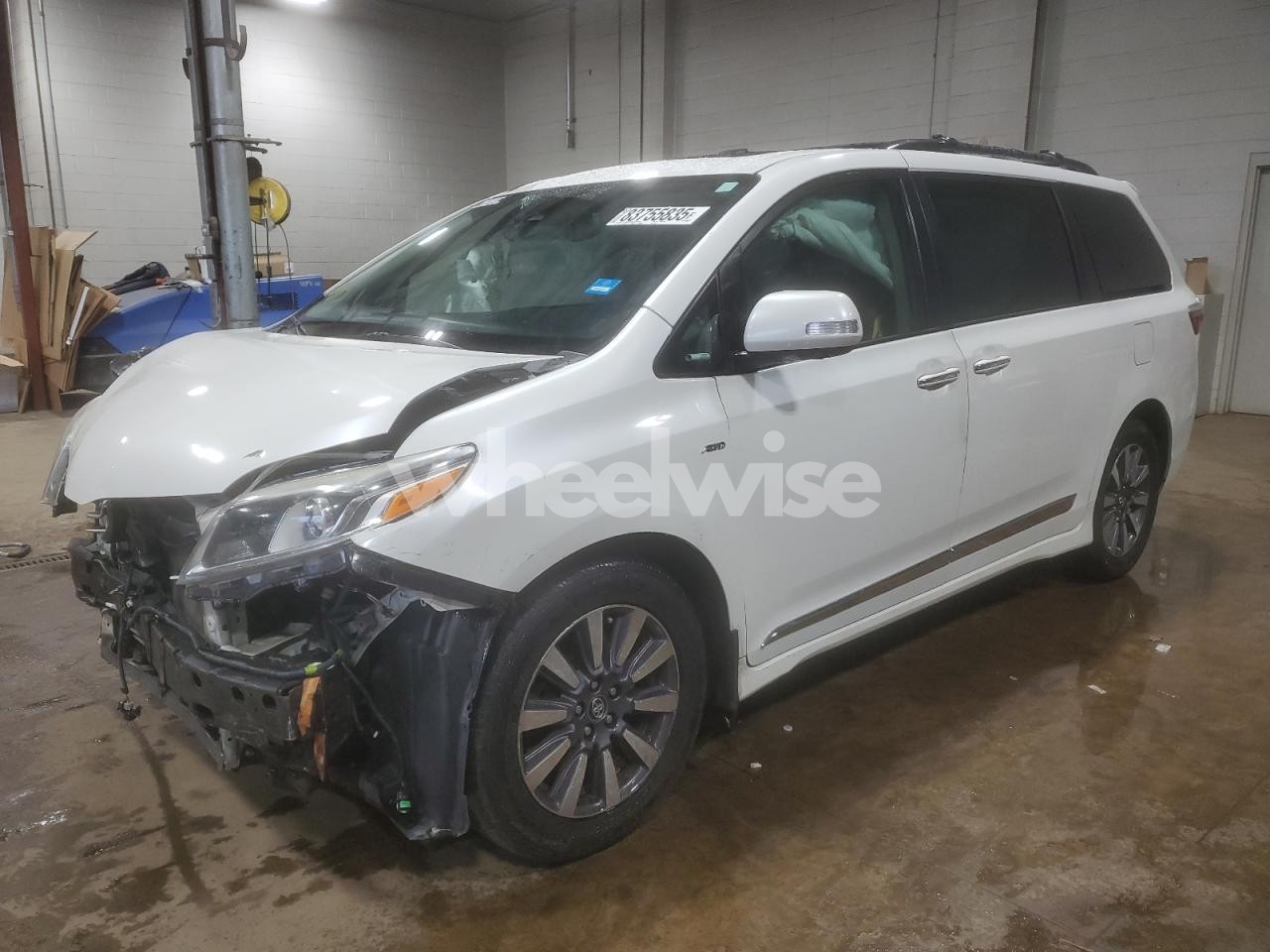 2018 TOYOTA SIENNA XLE (VIN 5TDDZ3DC1JS200283) main photo