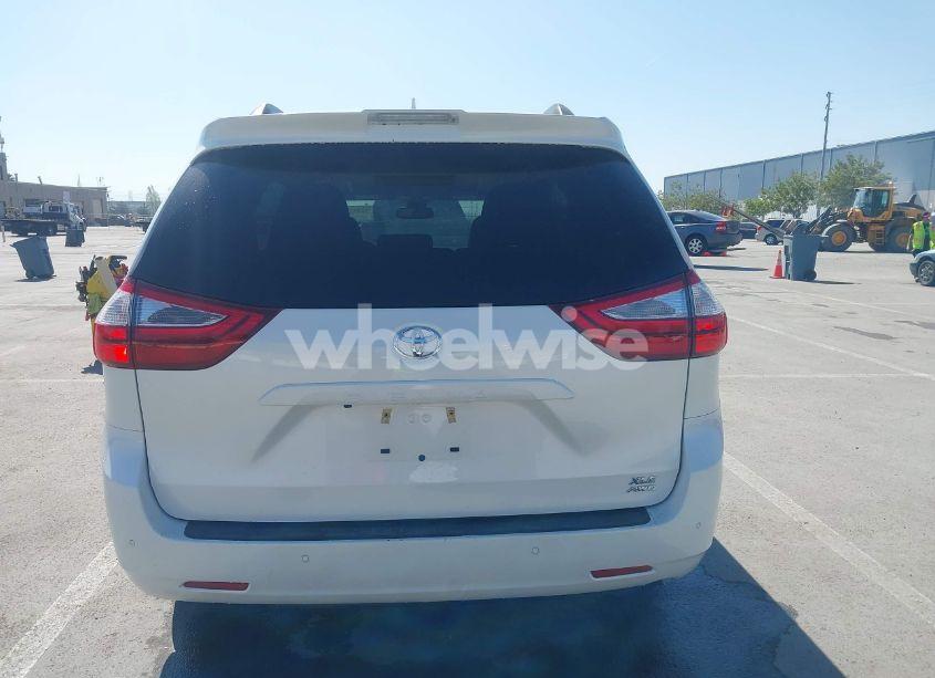 Photo 16 of 2019 Toyota Sienna XLE 7 PASSENGER (VIN 5TDDZ3DC1KS224861)