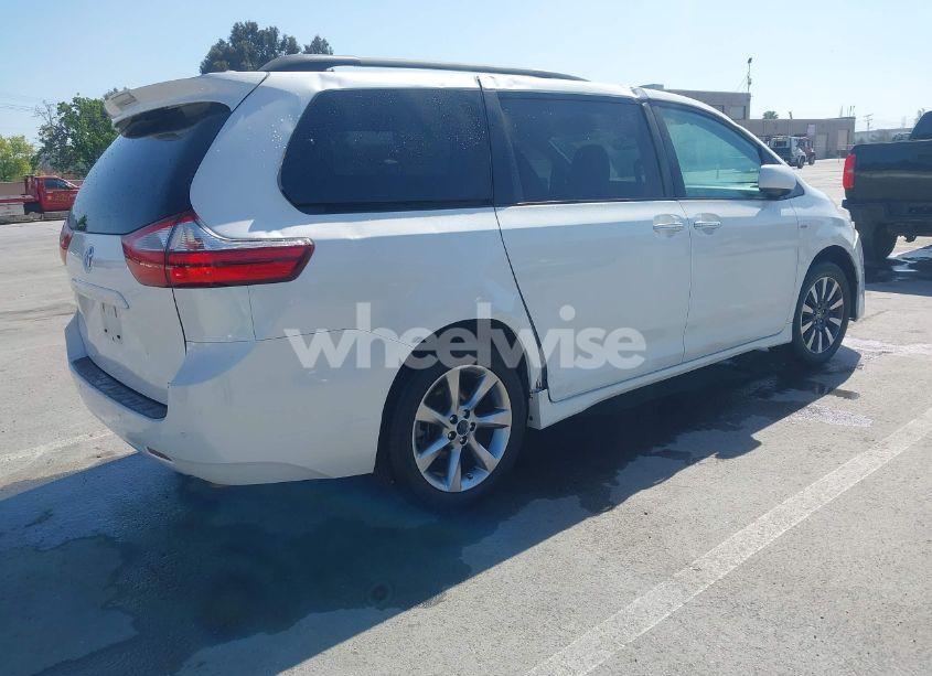 Photo 4 of 2019 Toyota Sienna XLE 7 PASSENGER (VIN 5TDDZ3DC1KS224861)