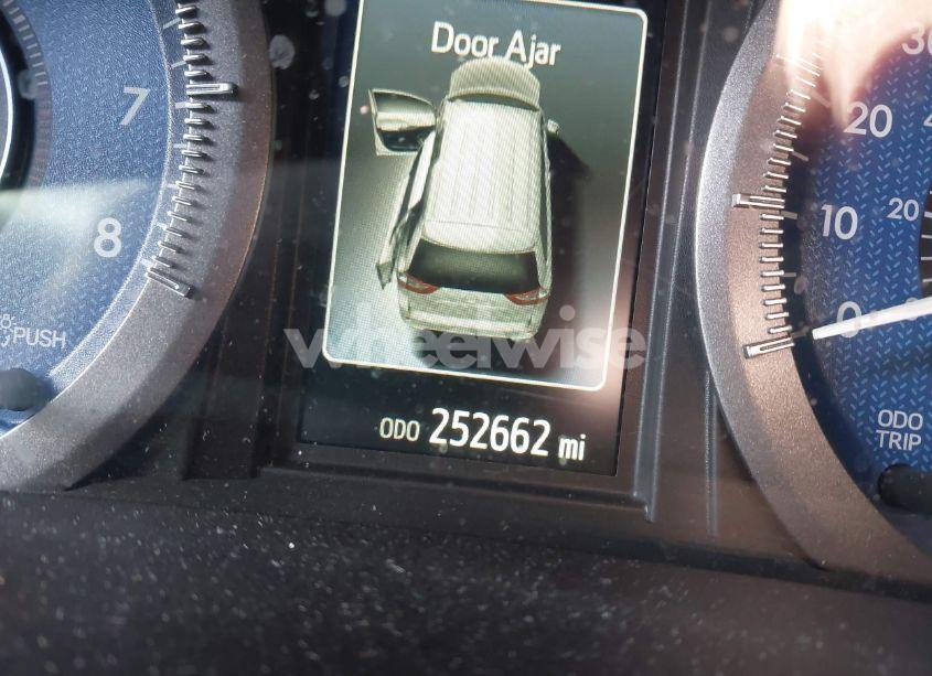 Photo 14 of 2017 Toyota Sienna XLE/LIMITED (VIN 5TDDZ3DC2HS149614)