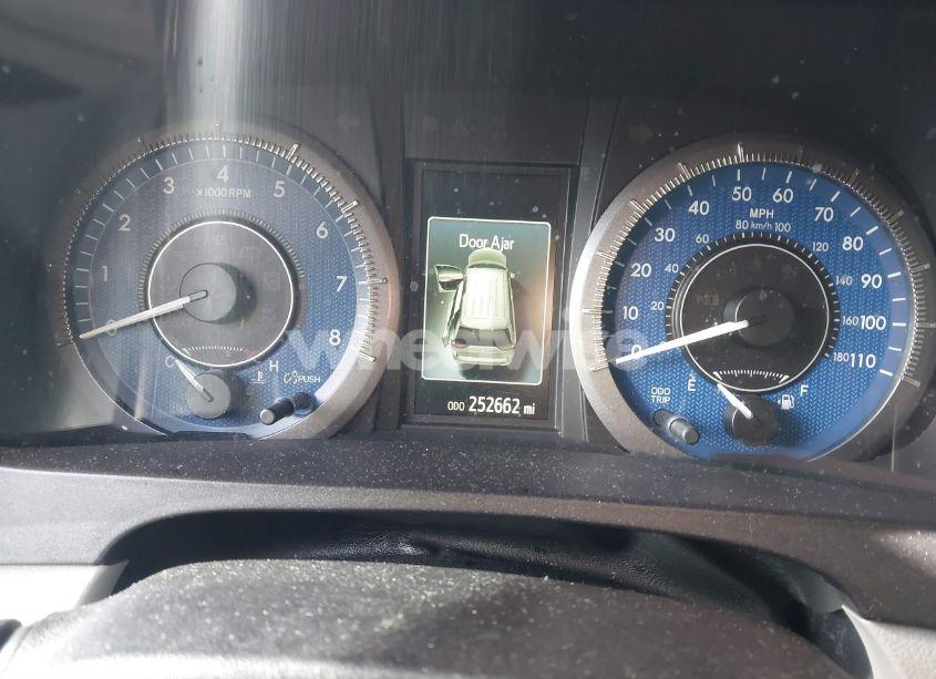 Photo 7 of 2017 Toyota Sienna XLE/LIMITED (VIN 5TDDZ3DC2HS149614)