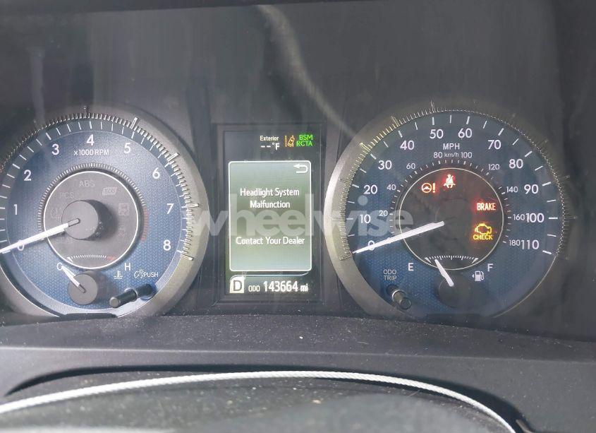 Photo 7 of 2018 Toyota Sienna XLE/XLE PREMIUM/LIMITED/LIMITED PREMIUM (VIN 5TDDZ3DC2JS191352)