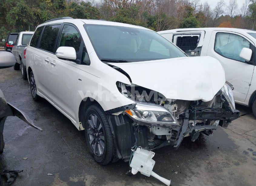 2019 Toyota Sienna LIMITED 7 PASSENGER (VIN 5TDDZ3DC2KS226750) main photo