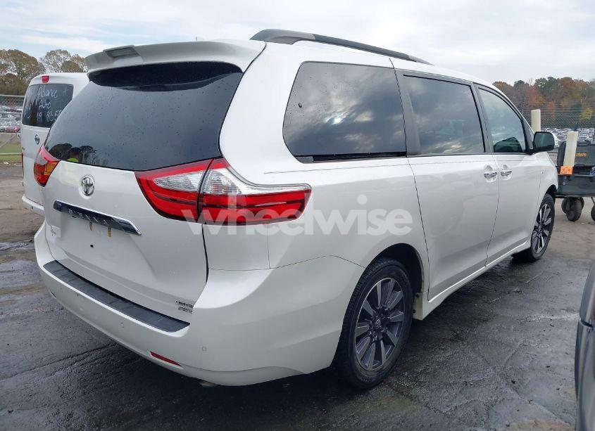 Photo 4 of 2019 Toyota Sienna LIMITED 7 PASSENGER (VIN 5TDDZ3DC2KS226750)