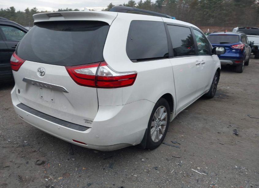 Photo 4 of 2017 Toyota Sienna LIMITED PREMIUM 7 PASSENGER (VIN 5TDDZ3DC3HS153042)