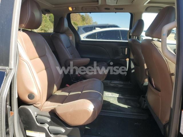 Photo 7 of 2017 TOYOTA SIENNA XLE (VIN 5TDDZ3DC3HS154952)