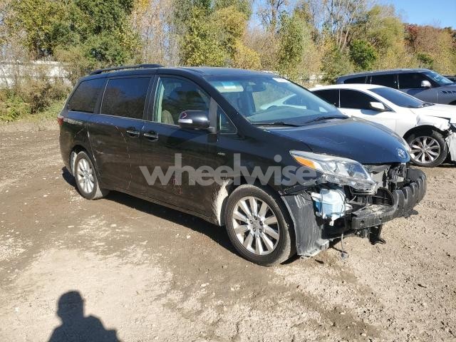 Photo 9 of 2017 TOYOTA SIENNA XLE (VIN 5TDDZ3DC3HS154952)