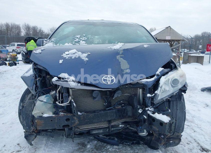 Photo 12 of 2017 Toyota Sienna XLE/LIMITED (VIN 5TDDZ3DC3HS154966)