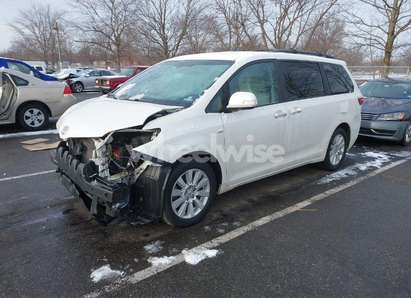 Photo 2 of 2017 Toyota Sienna LIMITED PREMIUM 7 PASSENGER (VIN 5TDDZ3DC3HS167636)