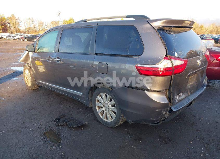 Photo 3 of 2017 Toyota Sienna XLE/LIMITED (VIN 5TDDZ3DC3HS171329)