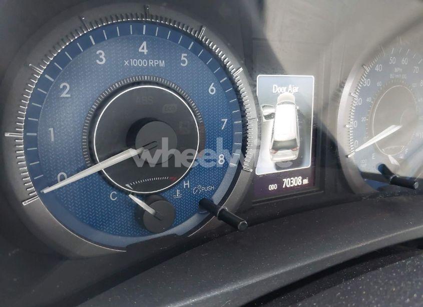 Photo 16 of 2018 Toyota Sienna XLE/XLE PREMIUM/LIMITED/LIMITED PREMIUM (VIN 5TDDZ3DC3JS197113)