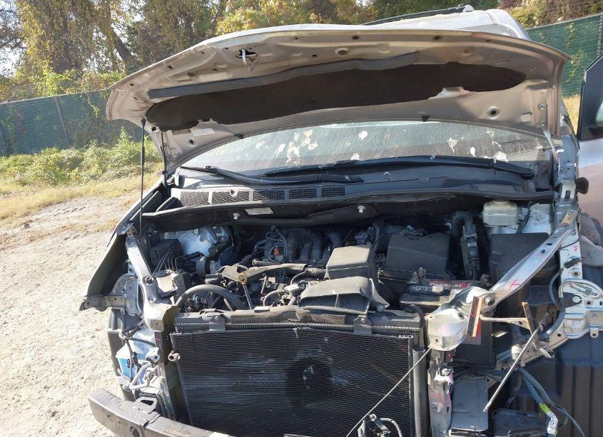 Photo 10 of 2018 Toyota Sienna XLE/XLE PREMIUM/LIMITED/LIMITED PREMIUM (VIN 5TDDZ3DC3JS201340)