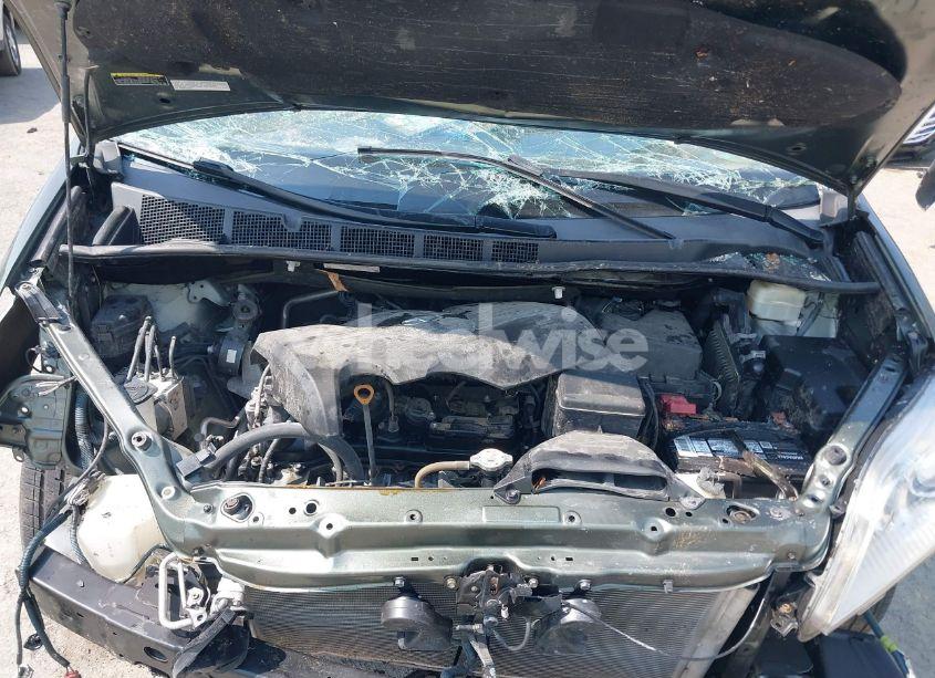 Photo 10 of 2019 Toyota Sienna XLE PREMIUM 7 PASSENGER (VIN 5TDDZ3DC4KS217175)