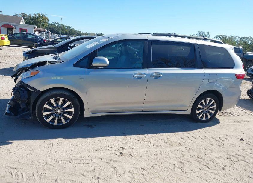 Photo 14 of 2020 Toyota Sienna XLE PREMIUM (VIN 5TDDZ3DC4LS244460)