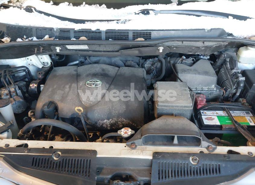 Photo 10 of 2017 Toyota Sienna XLE 7 PASSENGER (VIN 5TDDZ3DC5HS149252)