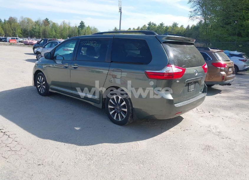Photo 3 of 2019 Toyota Sienna XLE 7 PASSENGER (VIN 5TDDZ3DC5KS218481)