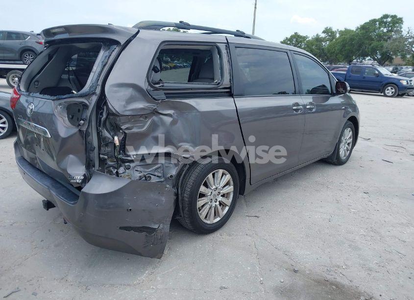 Photo 4 of 2017 Toyota Sienna LIMITED PREMIUM 7 PASSENGER (VIN 5TDDZ3DC6HS147381)
